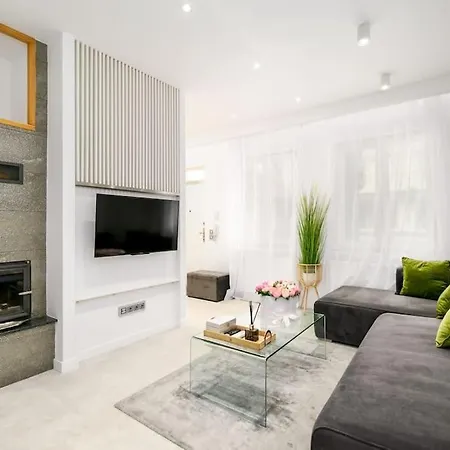 Apartament Triplex Rooftop - Parlement View & Jacuzzi *